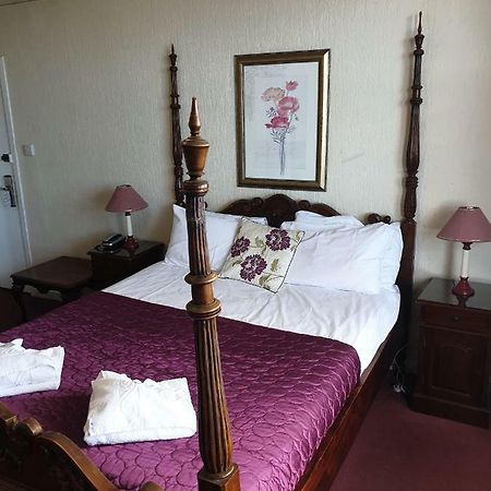 The Parisienne Hotel แบล็คพูล ภายนอก รูปภาพ
