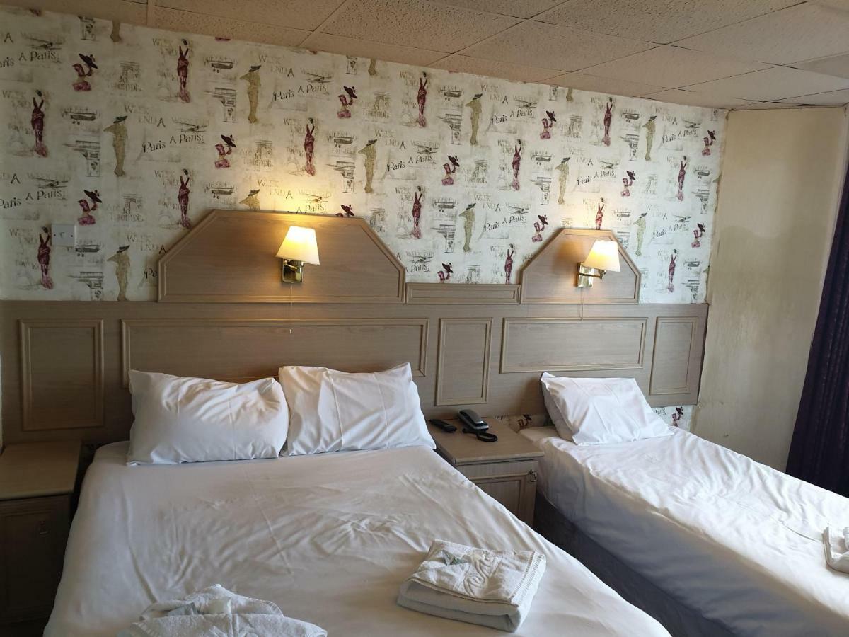 The Parisienne Hotel แบล็คพูล ภายนอก รูปภาพ